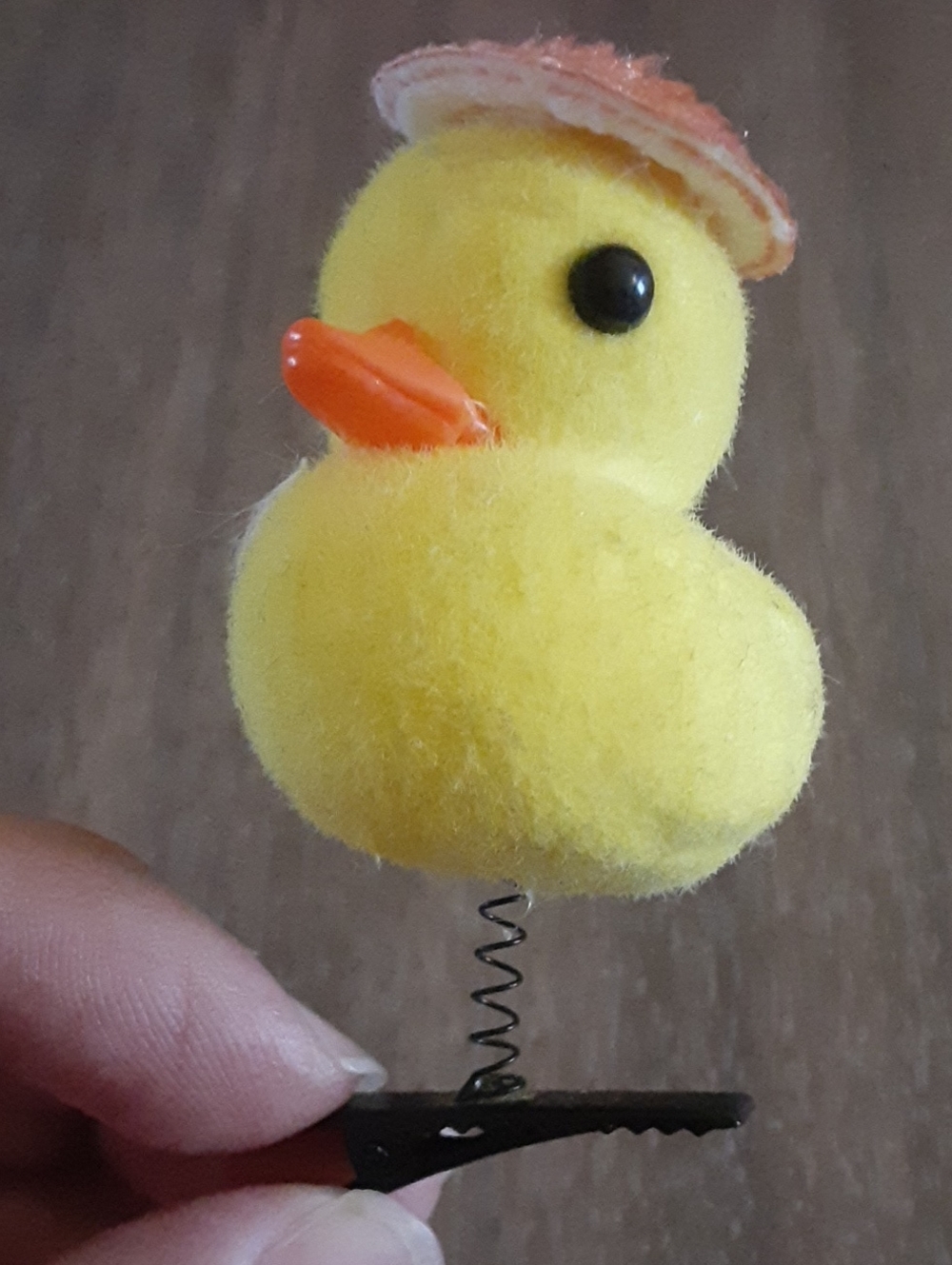 Yellow Duck Clip-On Toy - Picture 1 of 2